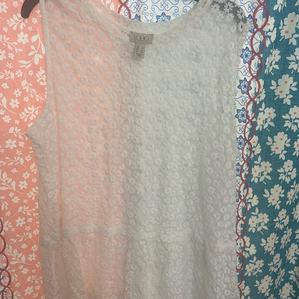 LOGO by Lori Goldstein Cream Sleeveless Lace Tank Top